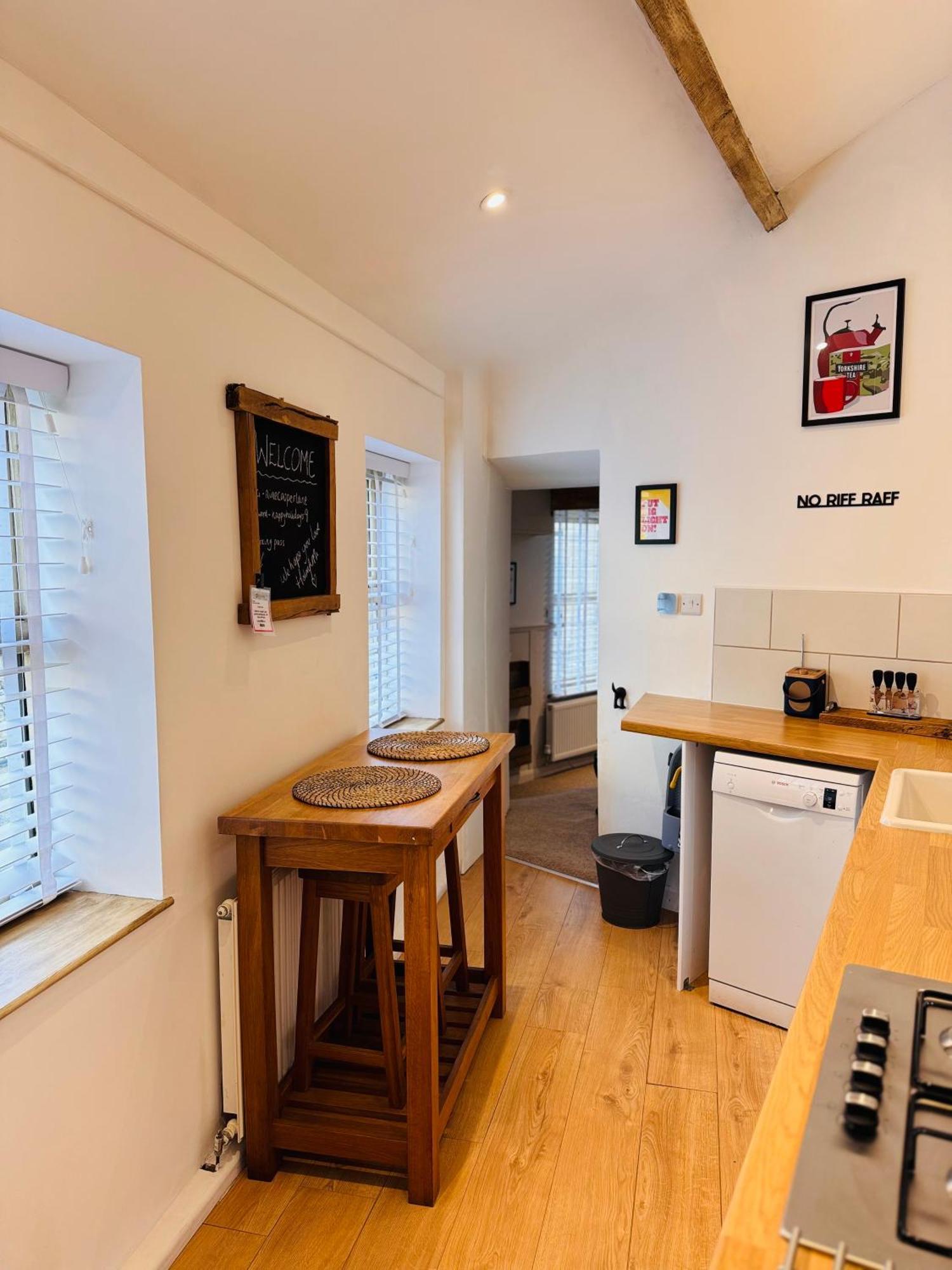Nine Cooper Lane, Holmfirth 빌라 외부 사진